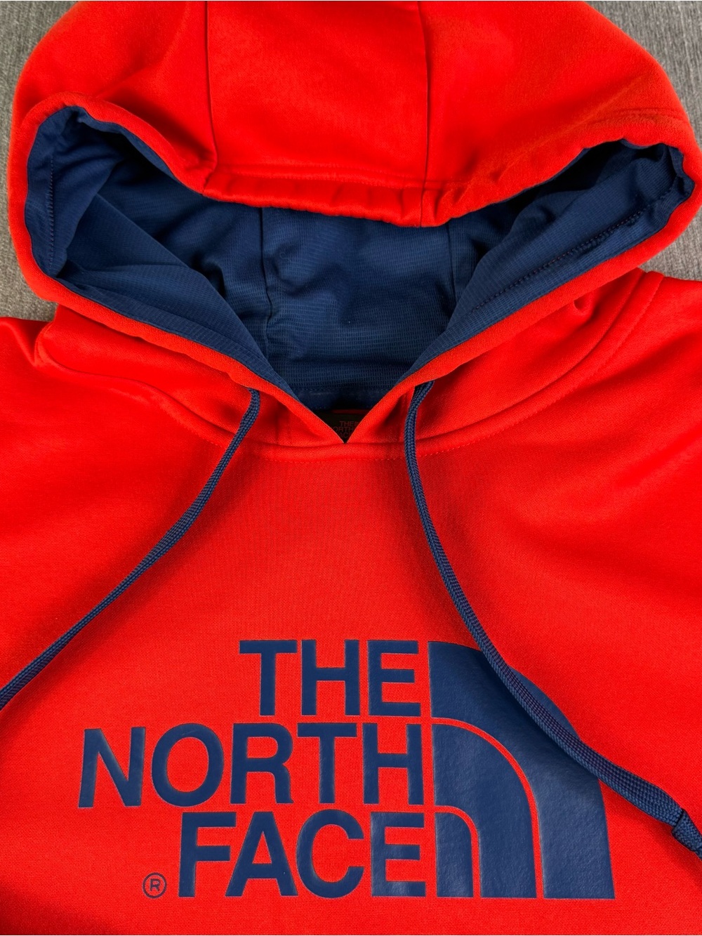 The North Face Men’s L Red Hoodie with Navy Logo & Lining